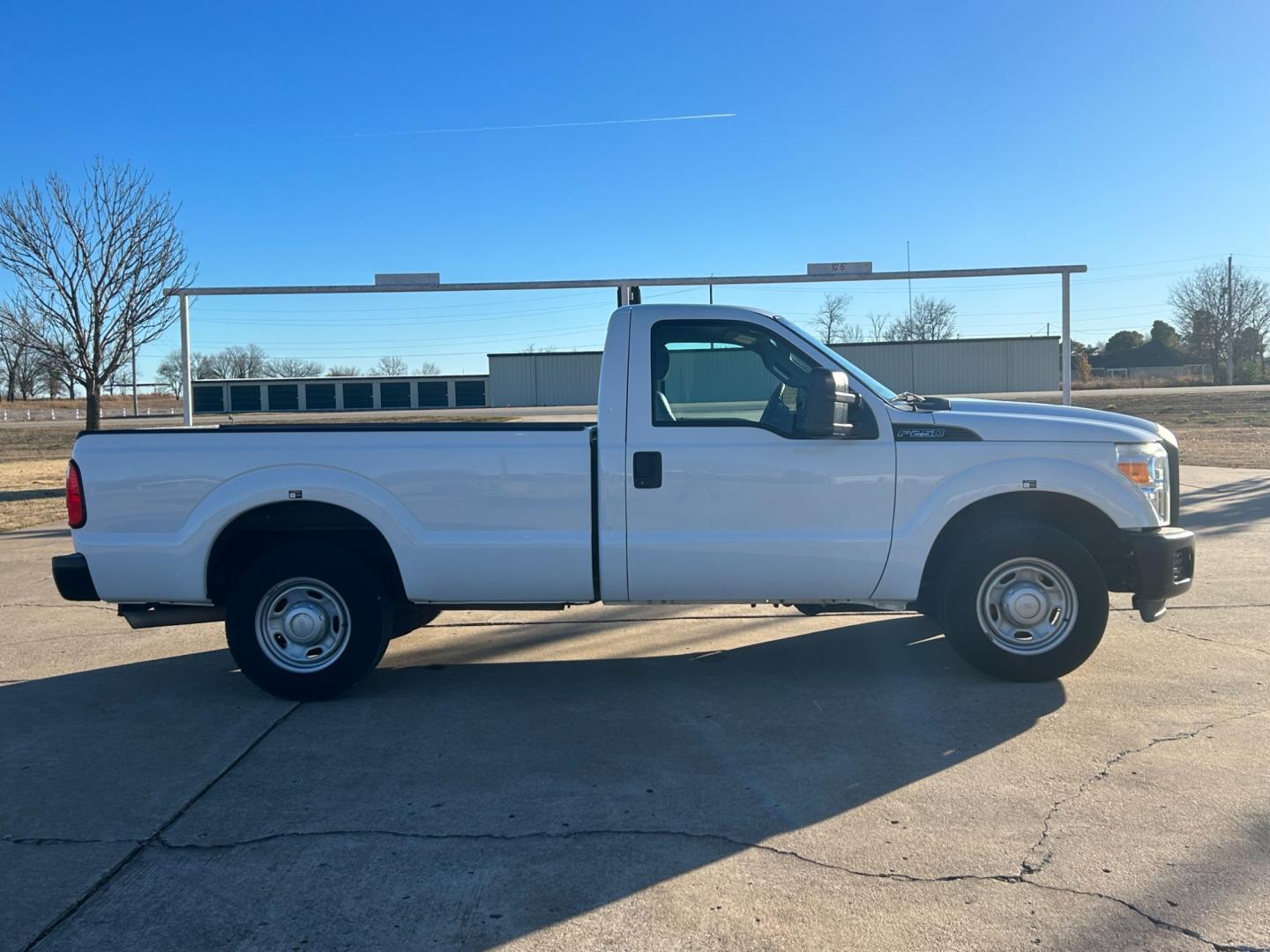 2013 White Ford F-250 SD (1FTBF2A68DE) , located at 17760 Hwy 62, Morris, OK, 74445, (918) 733-4887, 35.609104, -95.877060 - 2013 FORD F-250 SD XL 2WD DEDICATED CNG (ONLY RUNS ON COMPRESSED NATURAL GAS). FEATURES MANUAL SEATS, MANUAL WINDOWS, MANUAL LOCKS, MANUAL MIRRORS, AM/FM STEREO, CRUISE CONTROL, TRACTION CONTROL, LEATHER SEATS. IT IS EQUIPPED WITH A CNG FUELING SYSTEM, IT RUNS ON COMPRESSED NATURAL GAS. A PREMIER AL - Photo#3